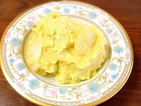 子供が喜ぶ！さつまいもとりんごのスイーツサラダ